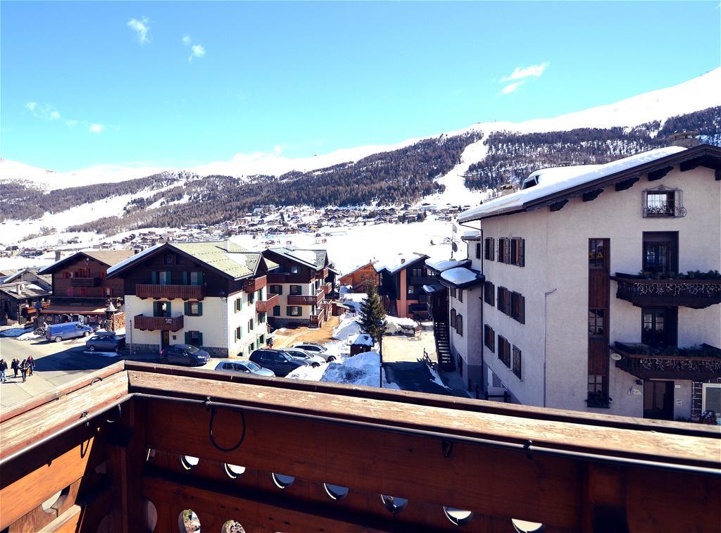 Hotel Piccolo Tibet Livigno Eksteriør bilde